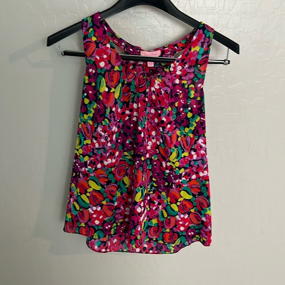 Lilly Pulitzer shirt size xs